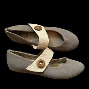 Livie And Luca Gray Cotton Canvas Mary Jane Ballet Flats Size 6.5 cottagecore